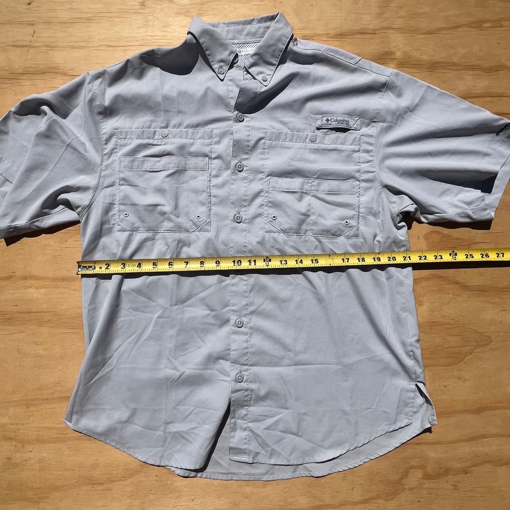 Columbia PFG MensSmall Grey Short Sleeve Fishing Shirt Omni-Shade Vented Ripstop